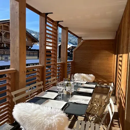 Appartement De Standing Plein Centre Station, 50M Des Pistes Les Gets Exterior photo