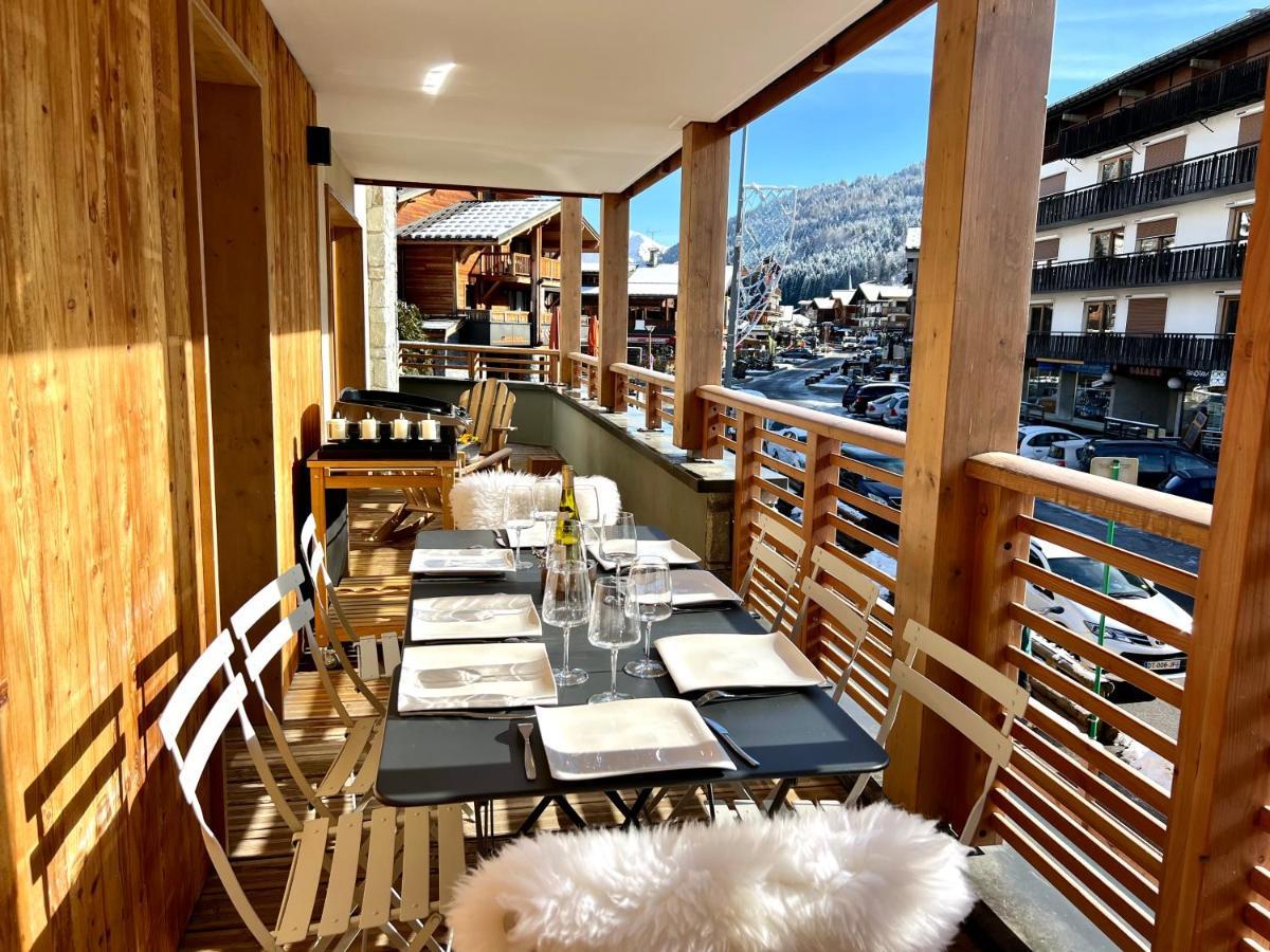 De Standing Plein Centre Station, 50m Des Pistes Les Gets